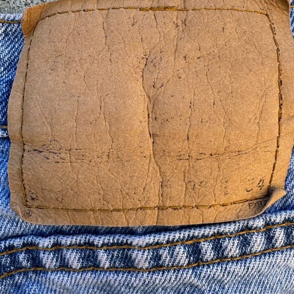 Levis Vintage Womens 550 Orange Tab Flare Wide Leg Embroidered Hem Jeans 30x33 - Picture 2 of 13